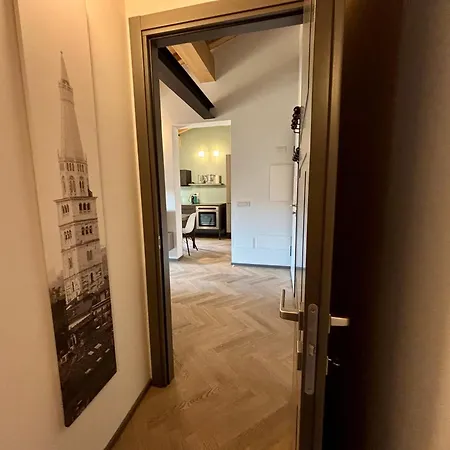 Saragozza A Due Passi Da Piazza Grande - Wifi E Parcheggio Gratuito Apartmán