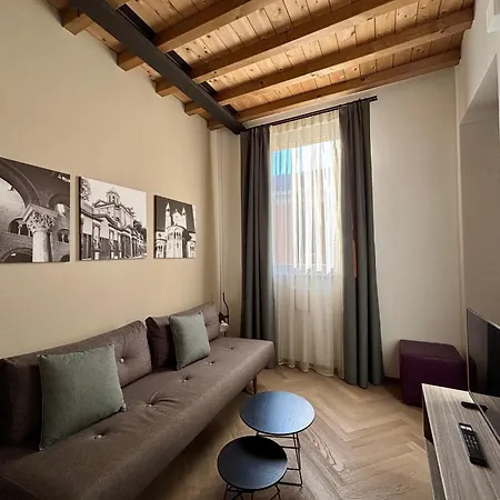Saragozza A Due Passi Da Piazza Grande - Wifi E Parcheggio Gratuito Apartmán