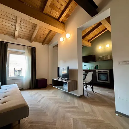 Saragozza A Due Passi Da Piazza Grande - Wifi E Parcheggio Gratuito * Modène