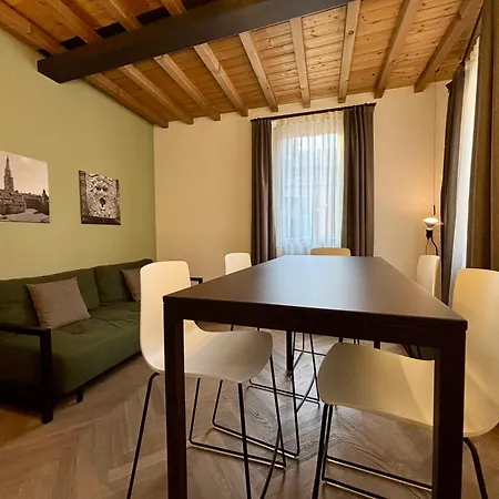 Saragozza A Due Passi Da Piazza Grande - Wifi E Parcheggio Gratuito 아파트 *