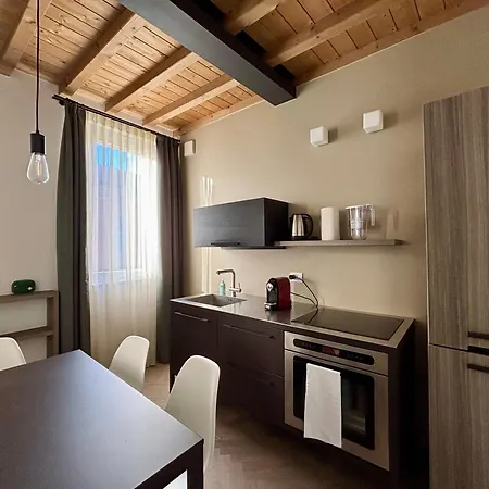 Appartement Saragozza A Due Passi Da Piazza Grande - Wifi E Parcheggio Gratuito Modène