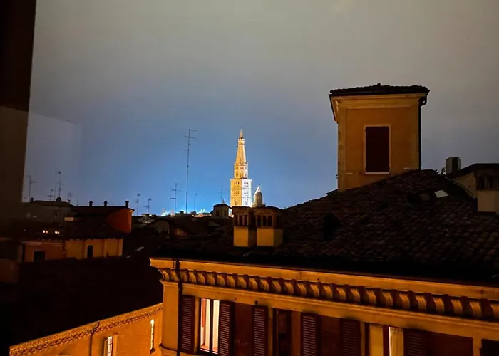 Apartmán Saragozza A Due Passi Da Piazza Grande - Wifi E Parcheggio Gratuito *