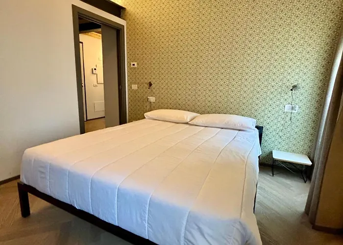 Apartmán Saragozza A Due Passi Da Piazza Grande - Wifi E Parcheggio Gratuito Modena