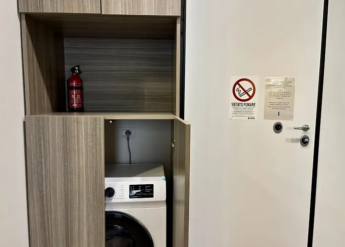 Saragozza A Due Passi Da Piazza Grande - Wifi E Parcheggio Gratuito * モデナ