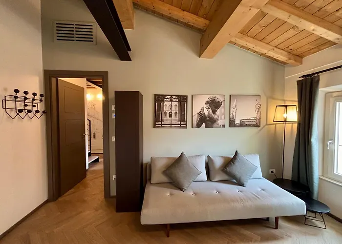 Apartmán Saragozza A Due Passi Da Piazza Grande - Wifi E Parcheggio Gratuito