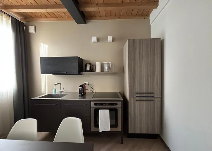 Saragozza A Due Passi Da Piazza Grande - Wifi E Parcheggio Gratuito * モデナ