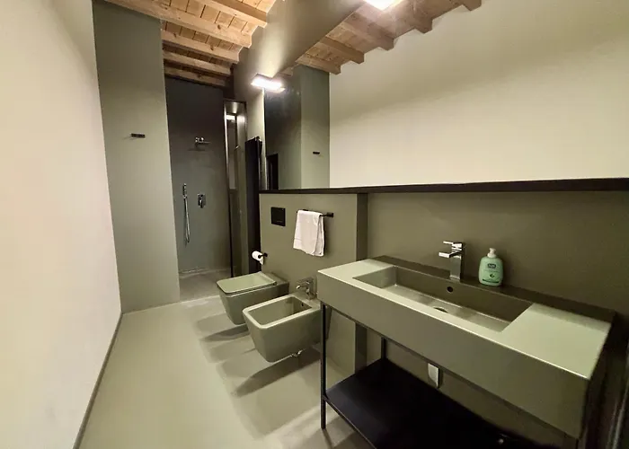 Saragozza A Due Passi Da Piazza Grande - Wifi E Parcheggio Gratuito